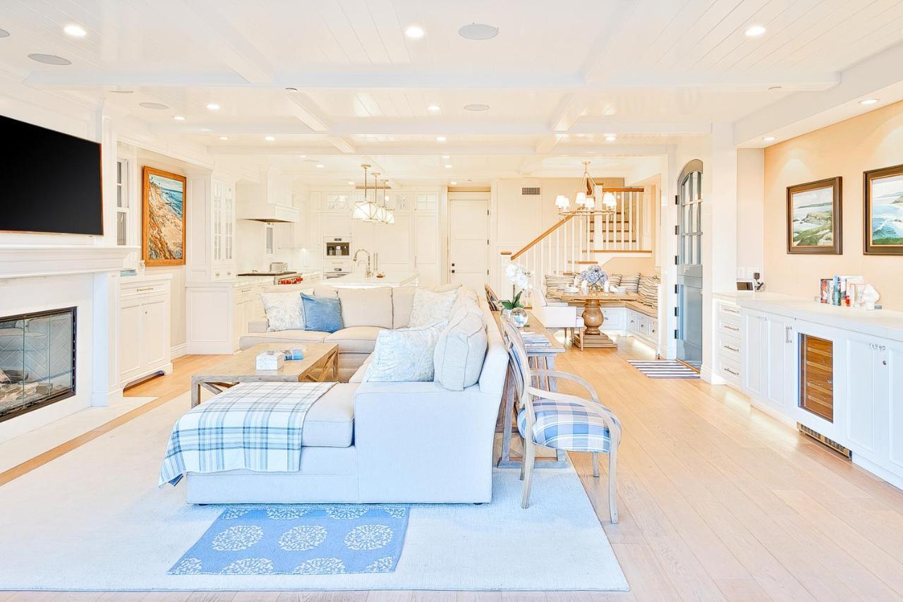 Luxury Beach Front Escape Ньюпорт-Бич Экстерьер фото